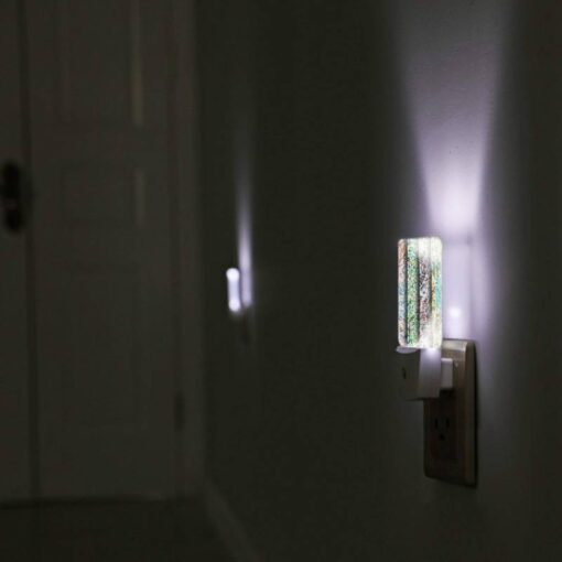 Night Light, Three Colorful Paintings Are Displayed Side By Side. -Nuas Diy Shop 0b1e383ede5be9e7bcd0a4496b5ee2e35b84bf36