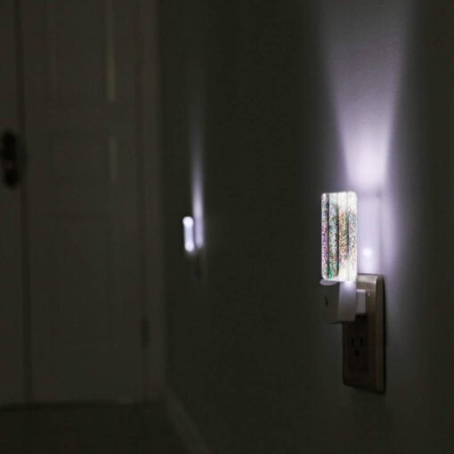 Night Light, Three Colorful Artworks Are Displayed Side By Side. -Nuas Diy Shop 11f2ace2ad20d48f48425e0e20ccc29c6ab45d81