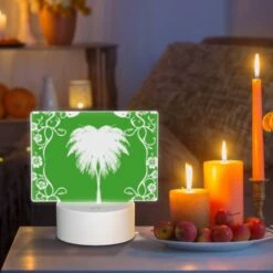 Rectangular Acrylic Night Light, A Green And White Picture Of A Palm Tree. -Nuas Diy Shop 1313dbea0410a3b78ef63eff020b2d295b1d37d2