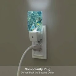 Night Light, Two Fish Swimming In The Ocean. 5 Night Light, Two Fish Swimming In The Ocean. -Nuas Diy Shop 454e74d99bb160f8f76303e65a8d6c2a3922fac3