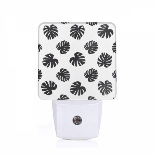 Night Light, A Pattern Of Black And White Flowers. -Nuas Diy Shop 5f07e98051ac93304e5e245e217bf5bdb718ee6d