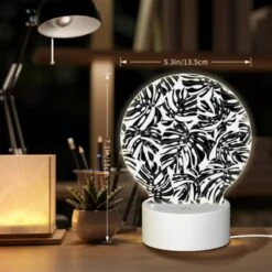 Round Acrylic Night Light, A Black And White Pattern Of Leaves. 7 Round Acrylic Night Light, A Black And White Pattern Of Leaves. -Nuas Diy Shop 628436ee519c26a77f753a59546e5bbfc29790c5
