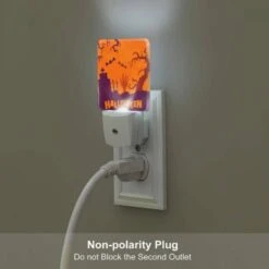 Night Light Set Of 2, A Halloween Scene With A Fence And A Cemetery. -Nuas Diy Shop 6c1d81f9bfe191062591d8025e3bdb3dcef418bd