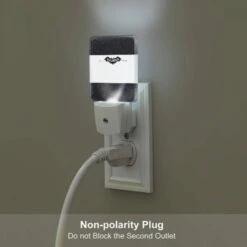 Night Light, A Black And White Batman Logo With The Words Halloween. 5 Night Light, A Black And White Batman Logo With The Words Halloween. -Nuas Diy Shop 77ebd6173d9536c032608b2abd265eb7795c1f48