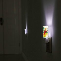 Night Light, A Red Bird With A Yellow Beak Is Flying In The Air. -Nuas Diy Shop a617e7cd611aa6b41f37c3069b9c6dd91f95e049