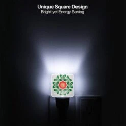 Night Light Set Of 2, A Green Leaf Design With A Red Center. -Nuas Diy Shop aed673c69724c232572f6b5009f1c1195e347f3c