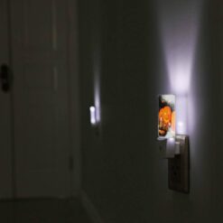 Night Light, Three Pumpkins Are Arranged In Front Of A Sign That Says "Happy Halloween." -Nuas Diy Shop bbc547484a028407fd07742c6b86a95bfbf0443a