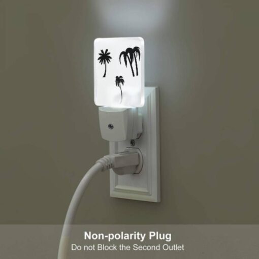 Night Light, Three Black And White Palm Trees On A White Background. -Nuas Diy Shop d604bf9d8537c08557e2ffacb43f8071289970be