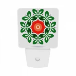 Night Light Set Of 2, A Green Leaf Design With A Red Center. -Nuas Diy Shop f222f7c3b68395175341fabd4543b4d9947e38e8
