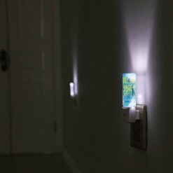 Night Light, Two Women Are Standing On A Beach -Nuas Diy Shop f73e898a1d4c71fa69efd7e8d1ba29f322fbadcb