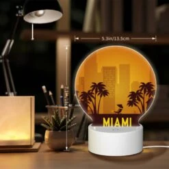 Round Acrylic Night Light, A Cityscape With A Beach Sign And Palm Trees. -Nuas Diy Shop ff16364976ceb6ea648c88e7a2b9a11789f0e0df